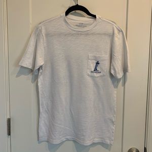 Vineyard Vines T-shirt